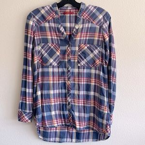 Woman Esprit checkered shirt